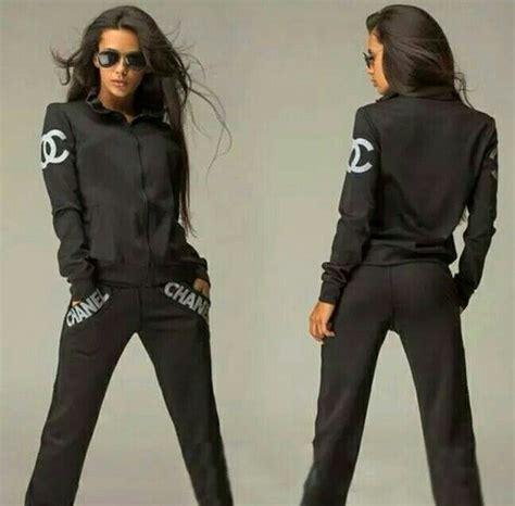 chanel tracksuit from china